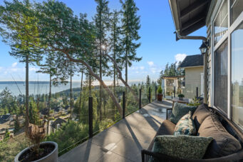 #8 - 5110 Alderfeild Place